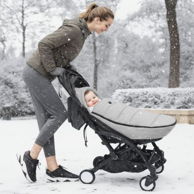 poussette-bebe-chanceliere-glide-grise-parc-neige